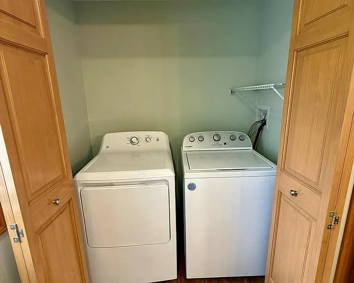 76 Belmont St #74 — Photo 6