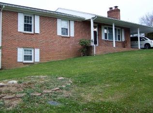 203 Shewey St, North Tazewell, VA 24630