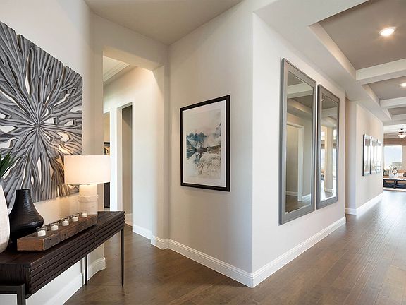 Expansive entryway in the Biltmore at The Ridge at Northlake.