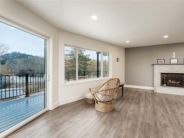 47 Lower Hawk Valley Rd, Columbus, MT 59019
