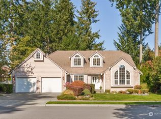9108 Vancouver Dr NE, Lacey, WA 98516