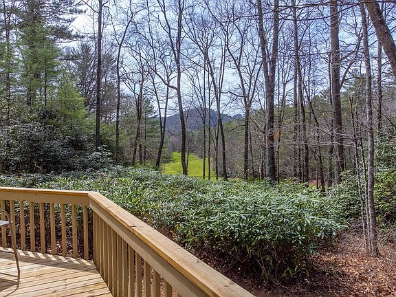 3rd image of 120 Holly Forest Ct
