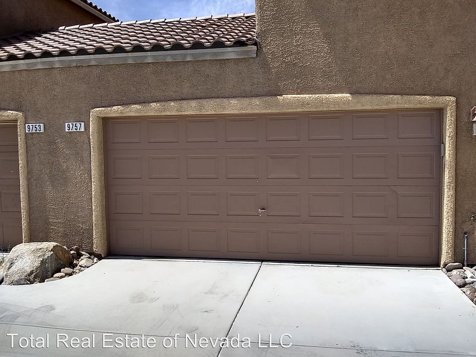 1st image of 9757 Spinnaker Creek Ave