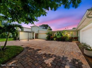 1732 Bay Shore Dr, Cocoa Beach, FL 32931