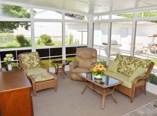 5602 42nd Ave, Kenosha, WI 53144