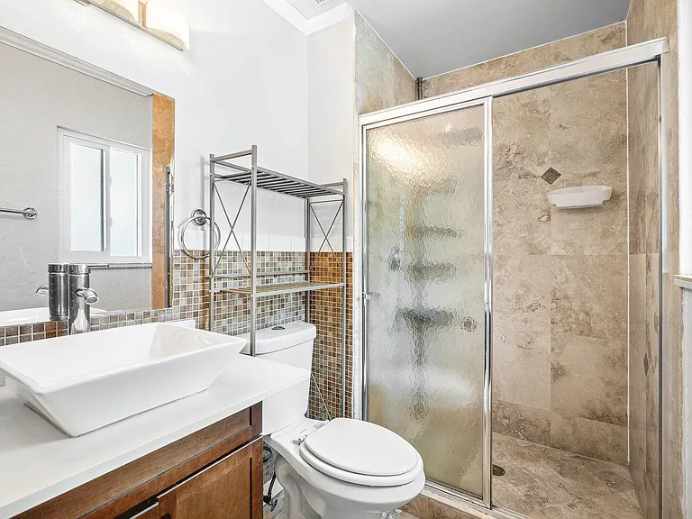 8411 Garden Gate Pl — Photo 6