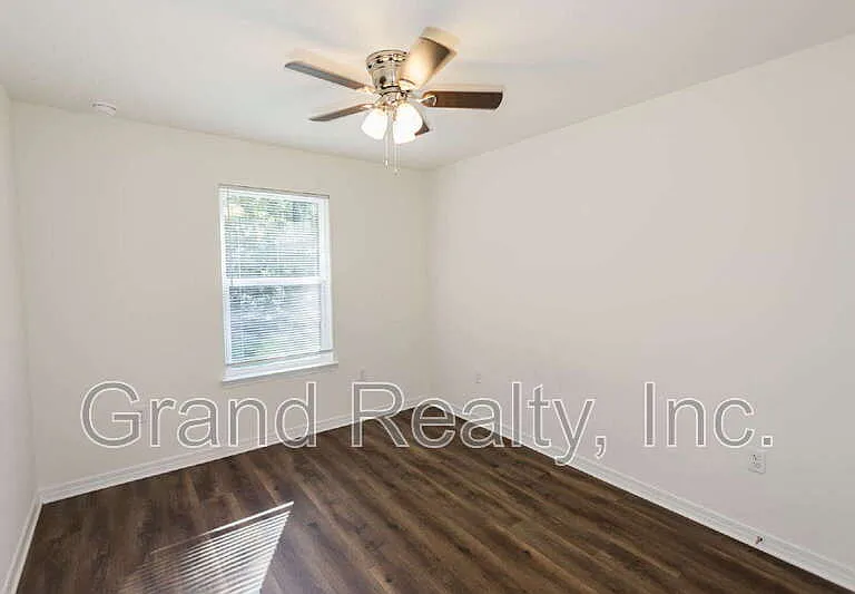 6802 Whitney Polk Ct — Photo 14