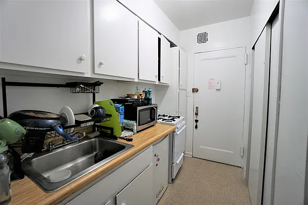 Rented by Best Apartments North Inc | media 20