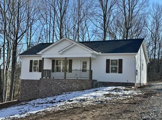 250 Clyde Wix Rd, Westmoreland, TN 37186