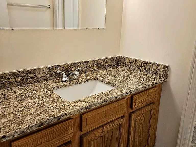 125 E Williams St #205 — Photo 2