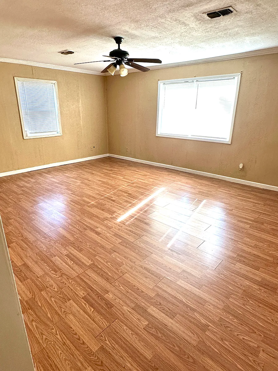 Building Photo - 5308 Apt Dr #1