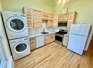 3001-3007 SE Belmont St #3003, Portland, OR 97214
