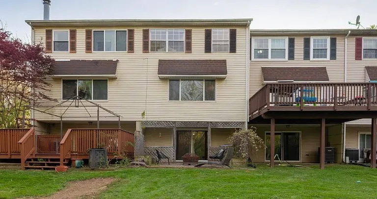 57 Brighton Ct #57 — Photo 16