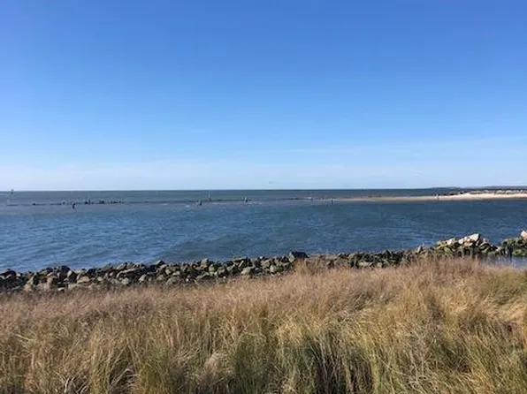 579 Nelson Neck Road, Sea Level, NC 28577