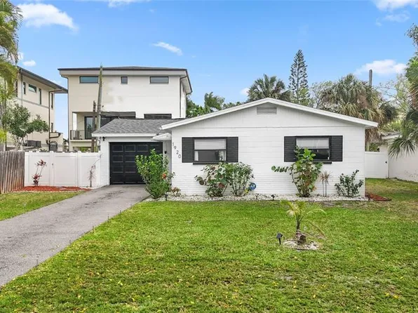 1920 New Hampshire Ave NE, Saint Petersburg, FL 33703