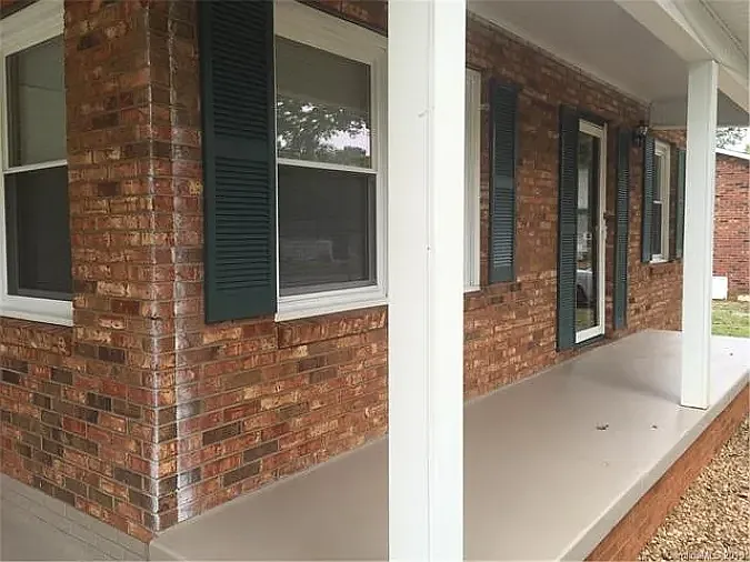 516 Kerr St — Photo 4