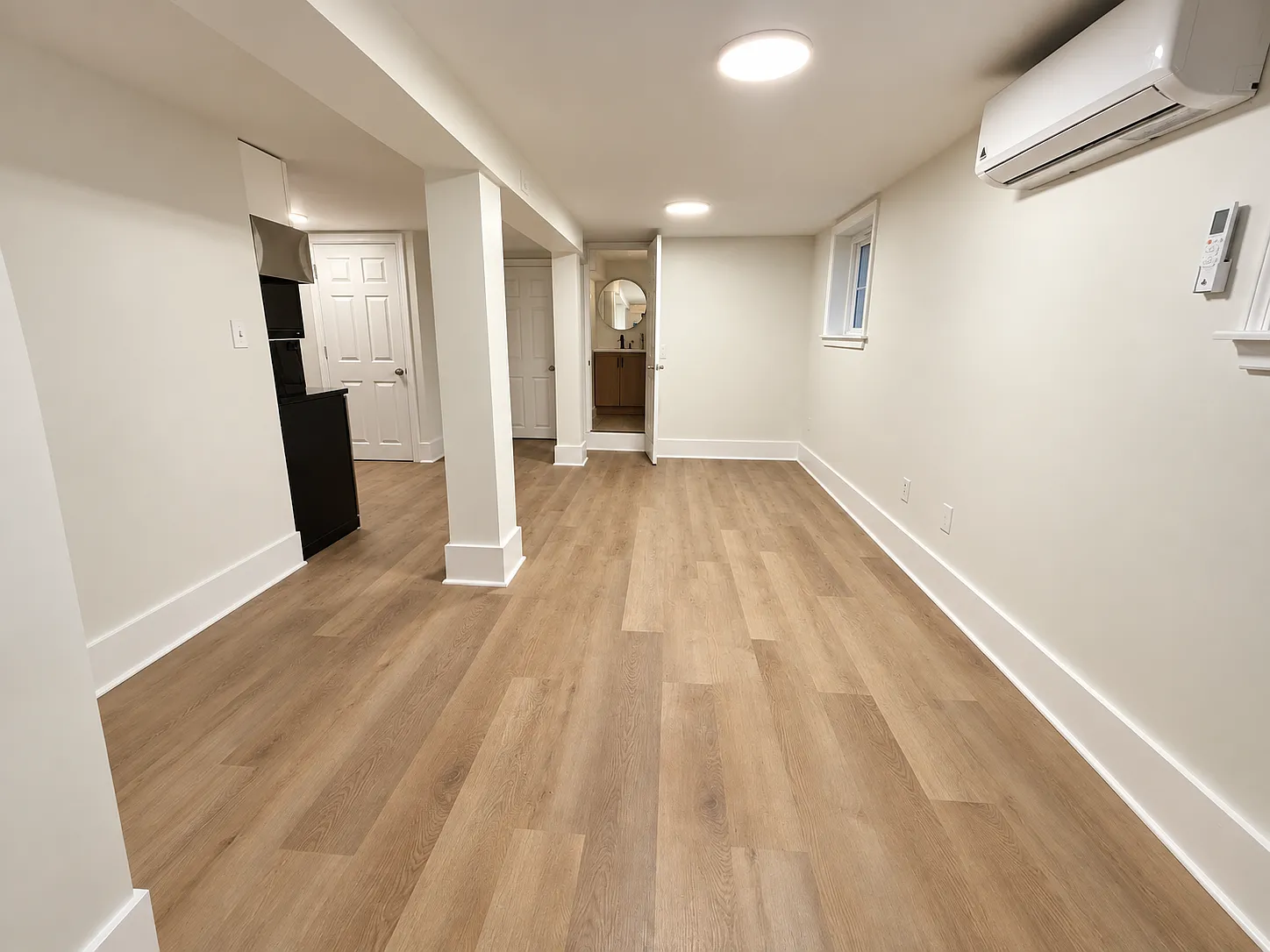 1 bed, 700 sqft, $1,600 — Photo 2