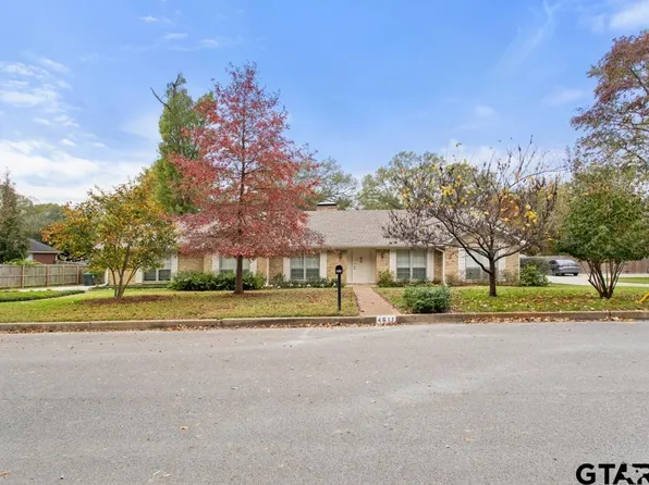 4611 Barclay Dr, Tyler, TX 75703