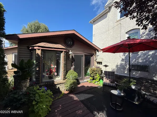 616 Monges St, Hazleton, PA 18201