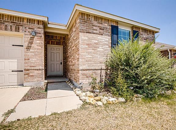 4th image of 424 Chert Ln