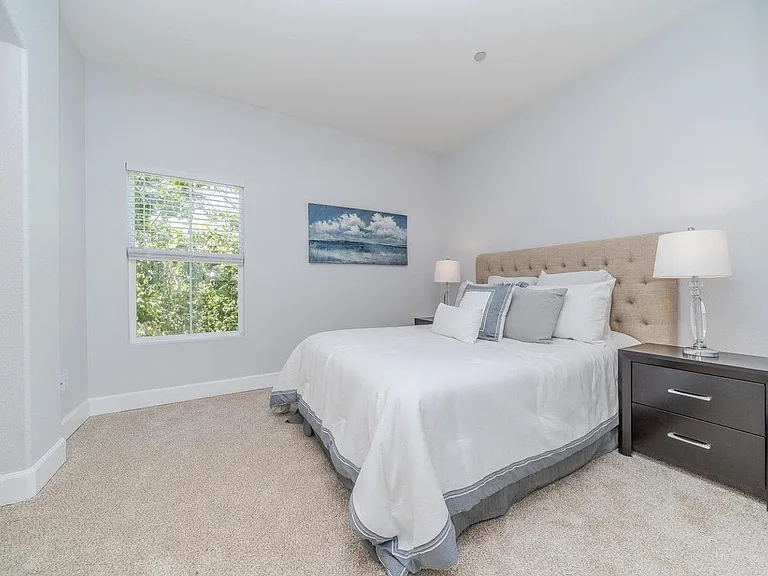 117 Serenity Pl — Photo 38