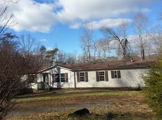 1551 Huntington Dr, Bedford, VA 24523