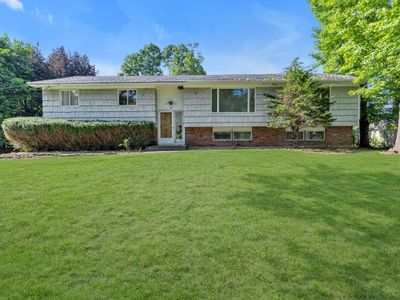 10 Lisa Drive, Northport, NY, 11768