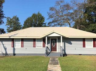 918 S Main St, Atmore, AL 36502