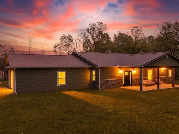 312 Earl St, Thayer, MO 65791