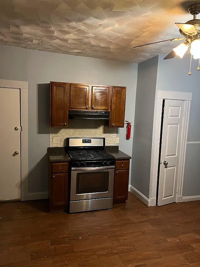 29 Wildwood St — Photo 3