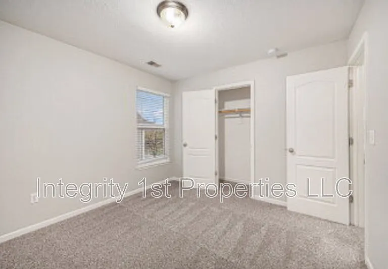8890 N Helena Ave — Photo 12