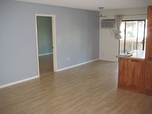 2nd image of 7835 Cowles Mountain Ct Unit B28