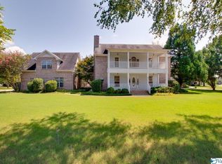 3003 Cove Lake Rd SE, Owens Cross Roads, AL 35763