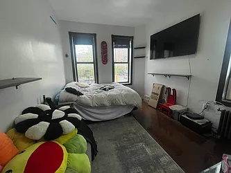 Rented by Living New York