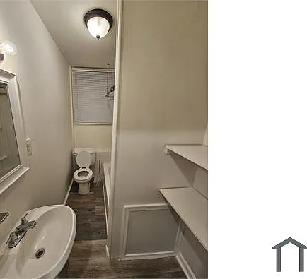 1933 N Judson St #2R — Photo 3