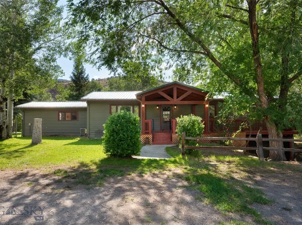 1045 Us Highway 89 S, Gardiner, MT 59030