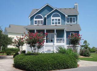 45 N Hammock Ct, Manteo, NC 27954
