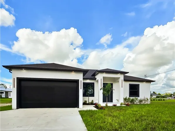 4113 Kismet Pkwy W, Cape Coral, FL 33993