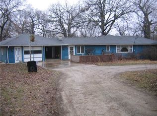 3345 Midway Rd, Marion, IA 52302