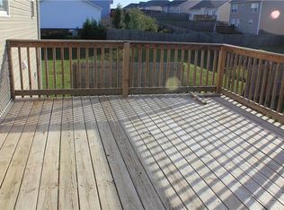 2769 Russet Ridge Dr, Clarksville, TN 37040
