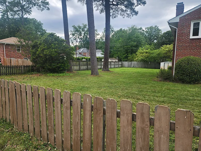 1600 Treboy Ave — Photo 6