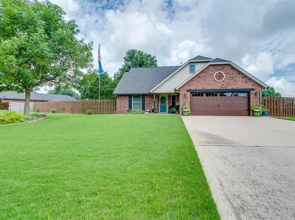 8109 Westwood Ln, Oklahoma City, OK 73169