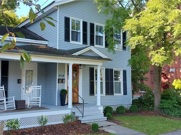 312 E Genesee St, Fayetteville, NY 13066