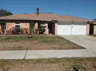 9819 Stonemont Rd, La Porte, TX 77571