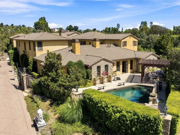 5182 Garrett Ct, Calabasas, CA 91302