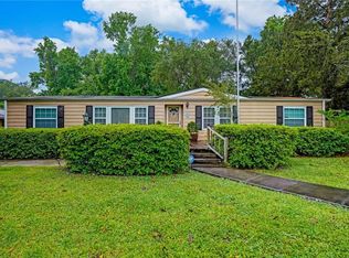 1328 Duval Lake Rd N, Jacksonville, FL 32218