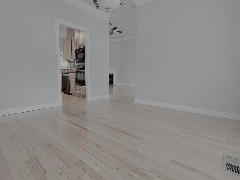 258 Juniper Creek Blvd — Photo 14