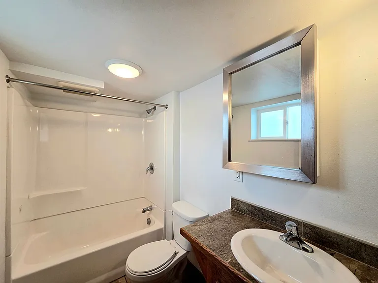 1121 Monitor Ave — Photo 11