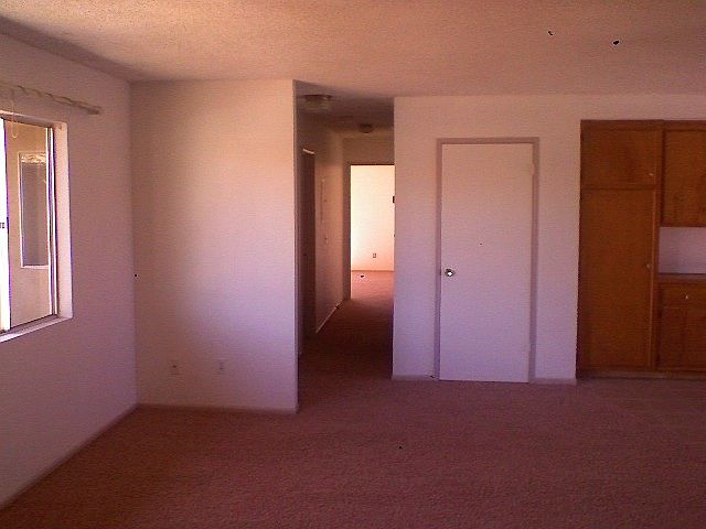 2nd image of 883 Oleander St