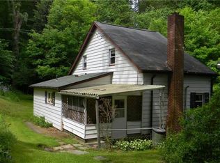 146 Highland View Rd, New Castle, PA 16101